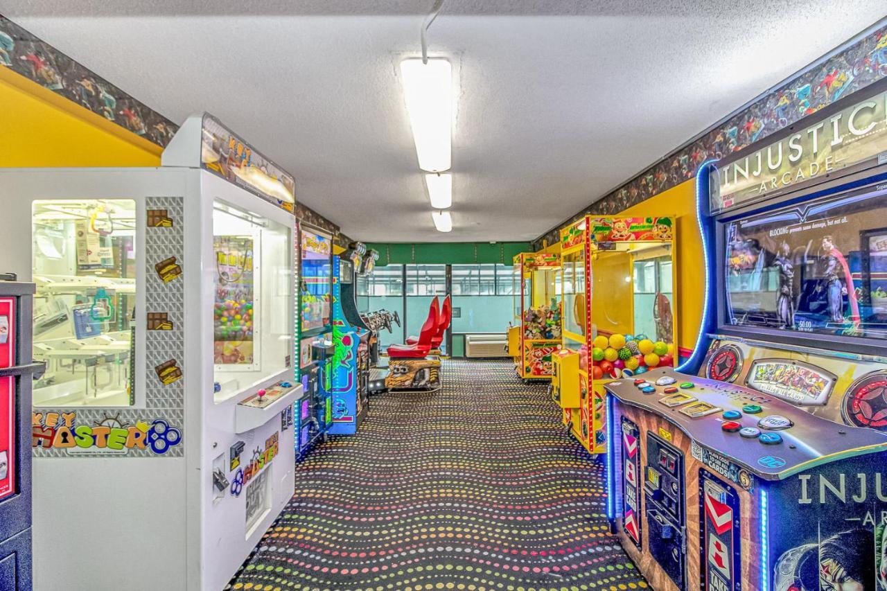 Landmark Resort 1422 Massive Pools And Lazy Rivers Perfect For A Couple Or Party Of 4 Myrtle Beach Room photo